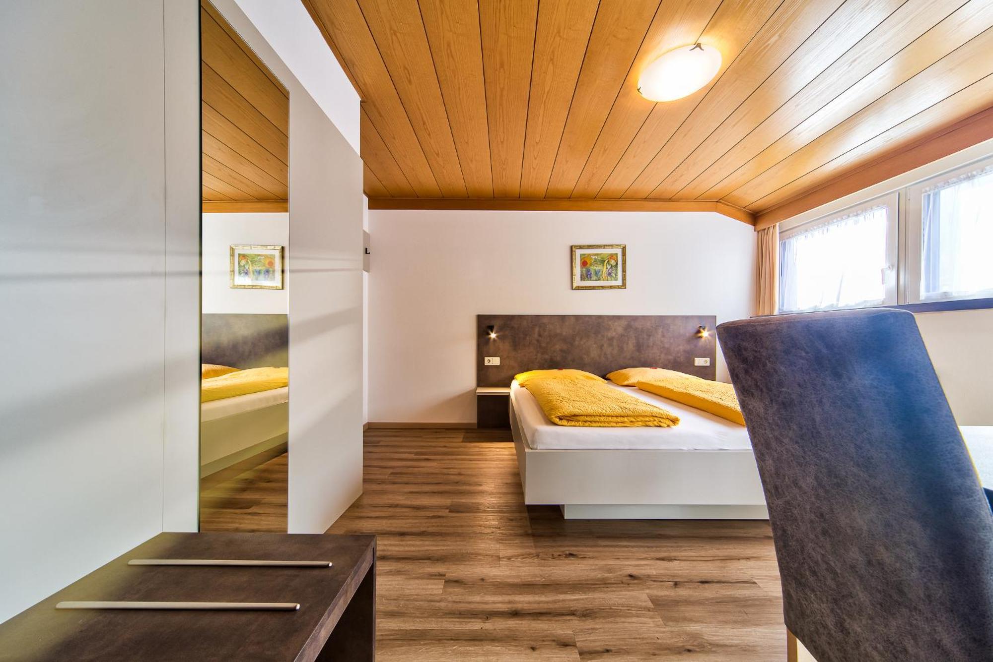 Anny Hotel 2*